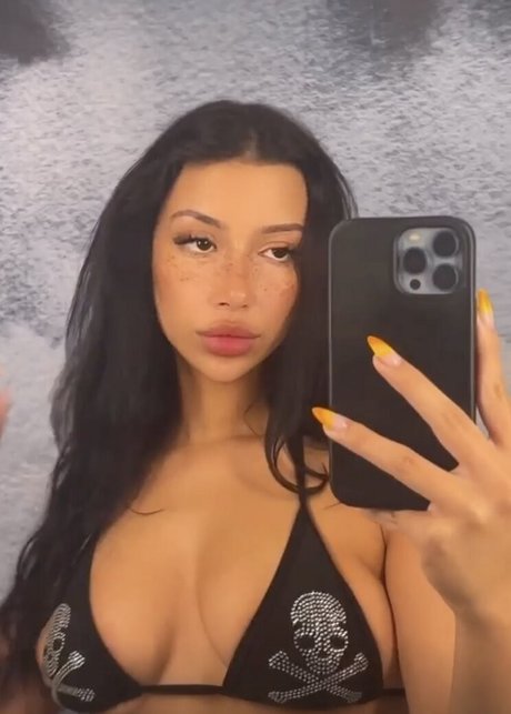 Merk Twain leak onlyfans nude