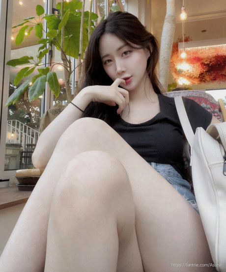 asuna is on onlyfans