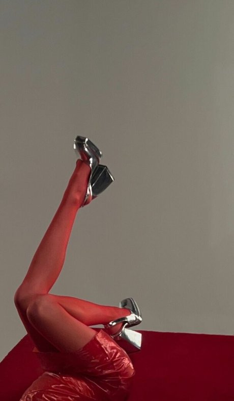 Milly Alcock onlyfans boobs