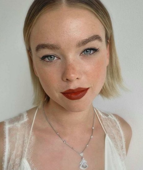 Milly Alcock onlyfans nude leaked