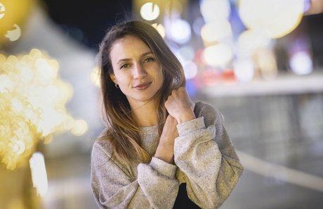 Laure Valee on onlyfans