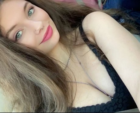 lydialoverenae onlyfans porn