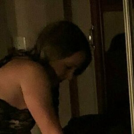 hot wife victoria naked onlyfans leaks