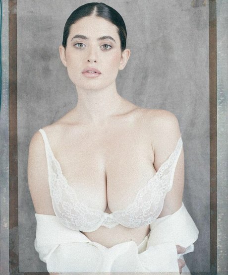 Anna Pittureri leaked onlyfans free