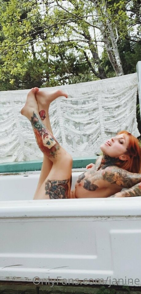 janine onlyfans public photos