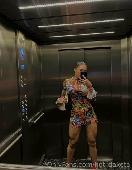 hot dakota nude onlyfans pics