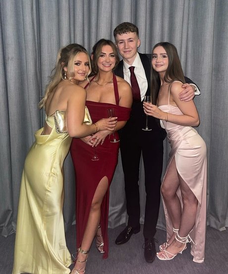 Rosie Bentham leaks onlyfans