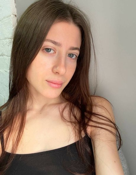 miareeed onlyfans model