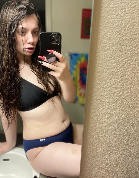 victorialunaarose onlyfans leaks nude