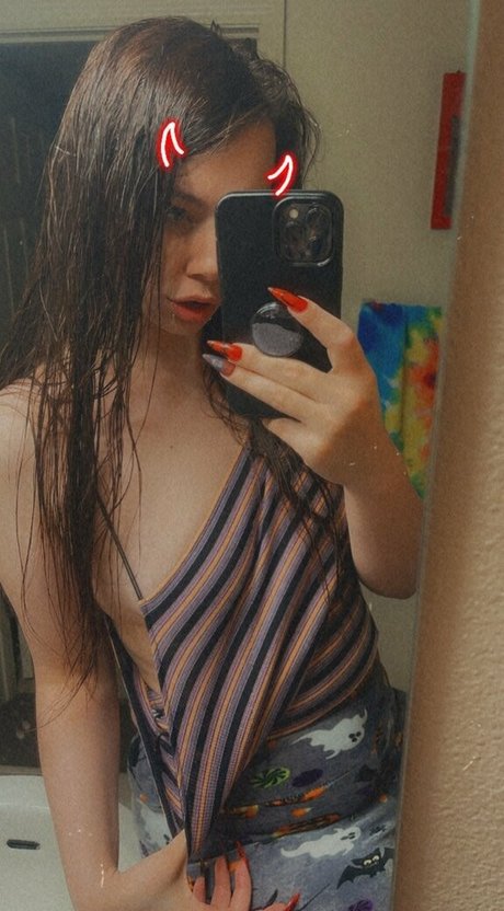 victorialunaarose only fans pictures