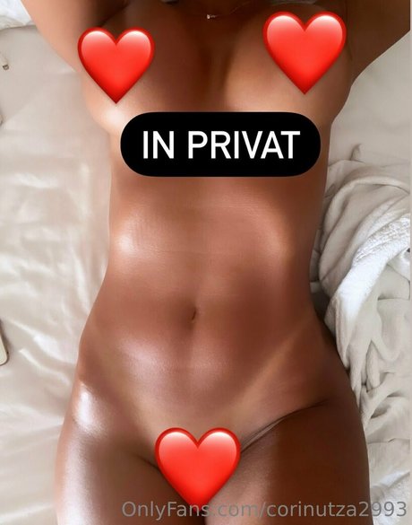 Corinutza2993 feet onlyfans