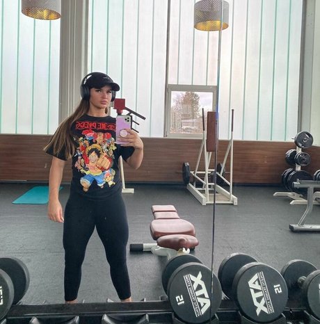 Sarah Slavo leaked onlyfans pictures