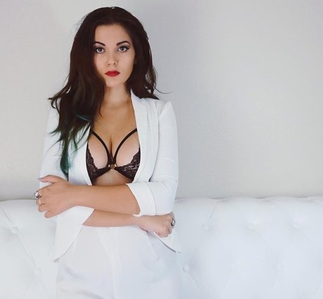 Fiona Bones leaked onlyfans free