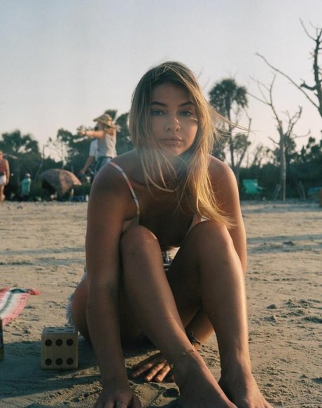 Madelyn Cline onlyfans leaks nudes