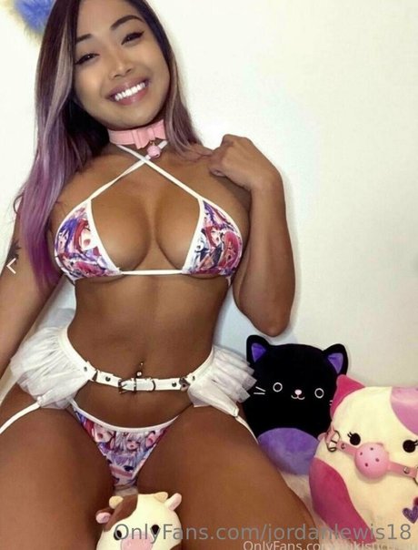 jordanlewis18 onlyfans public photos