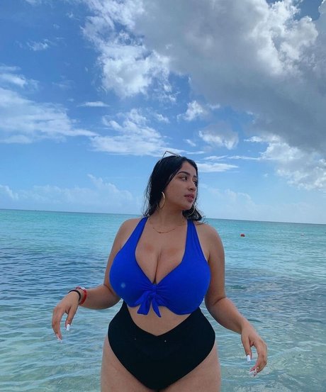 baelib topless onlyfans