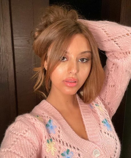 Zahia Dehar onlyfans free