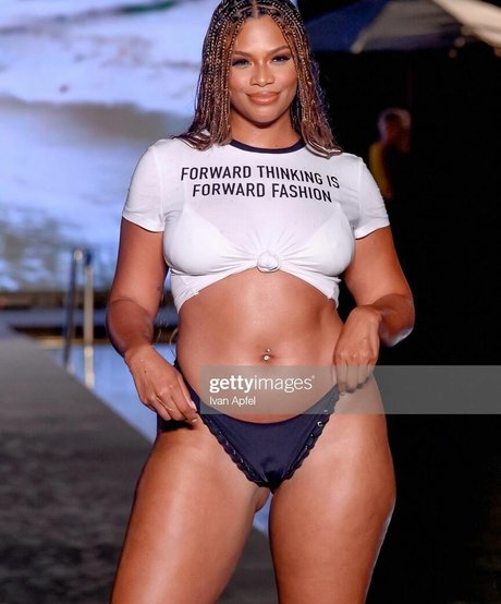 Kamie Crawford onlyfans leaks nudes