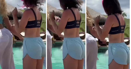 Julia K Barni only fans review