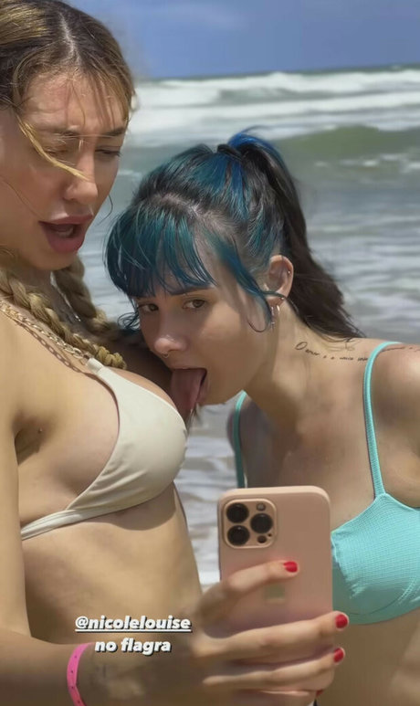 Julia K Barni onlyfans nude leaks