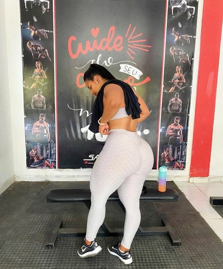 _flavialavinea onlyfans nude