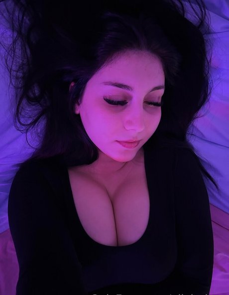 oliviariooo hot onlyfans