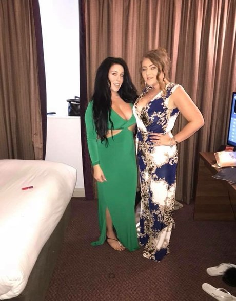 Kelly Louise Sheridan onlyfans porn