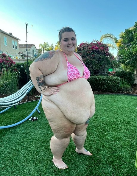 ssbbwemma onlyfans strip tease