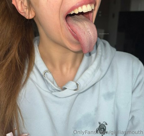 giuliasmouth leaks only fans