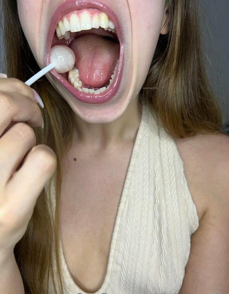 giuliasmouth onlyfans leak free