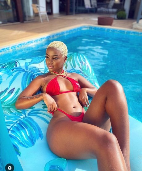 raissa dm onlyfans content type