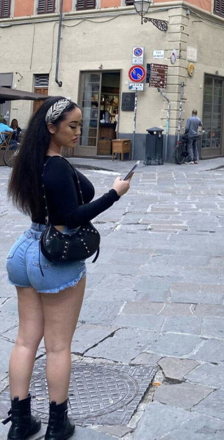 Axela Chen onlyfans nude porn