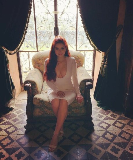 Ariel Winter onlyfans nude tits