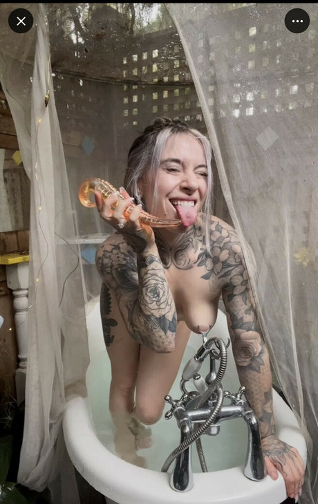 RebekkaBlue onlyfans post