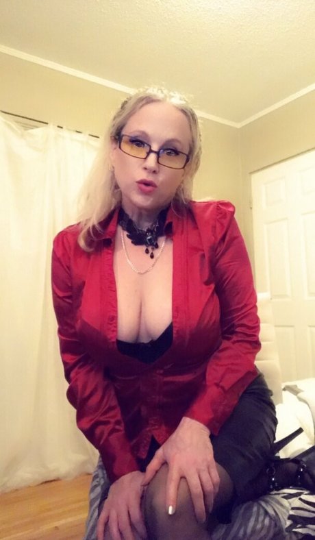 gartersex onlyfans boobs