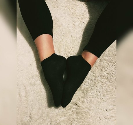 lillysunday onlyfans archives