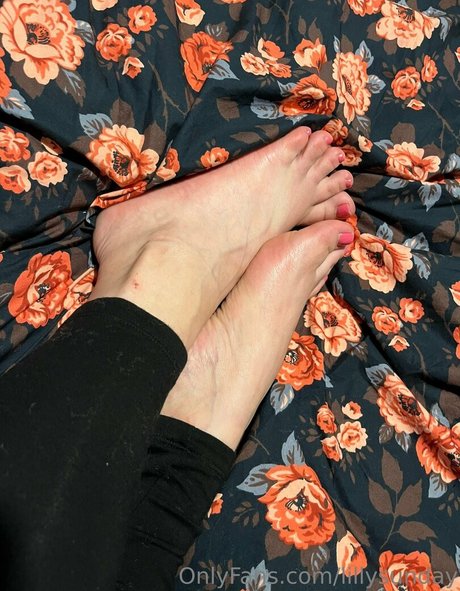 lillysunday only fans leaked porn