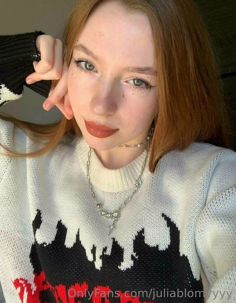 juliablomyyyy only fans leak nude