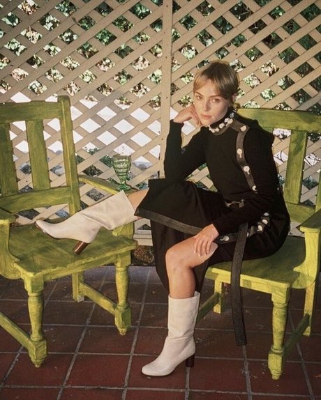 AnnaSophia Robb sexy onlyfans