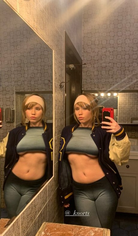 Lexee Smith porn only fans