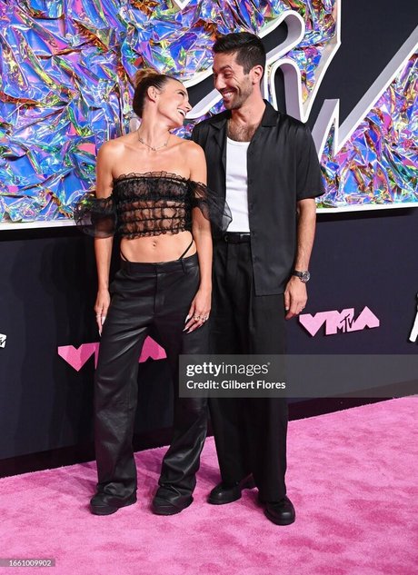 Laura Perlongo onlyfans gratis