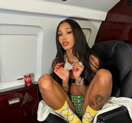 Coi Leray boobs onlyfans