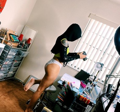 Ohnips onlyfans striptease