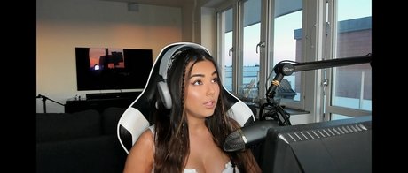 MichelleR onlyfans sexy