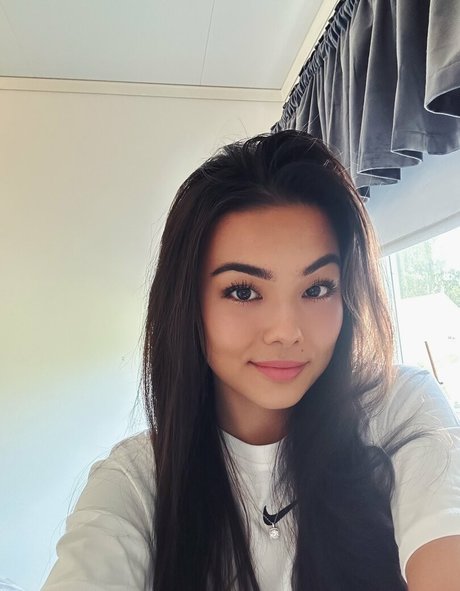 MichelleR onlyfans leaked