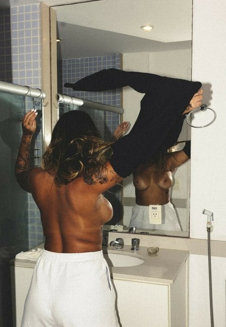 Julia Bhering onlyfans leak free