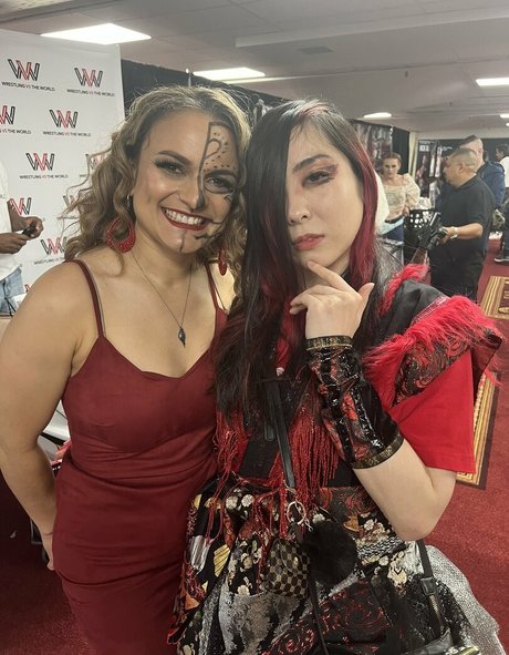 Thunder Rosa feet onlyfans