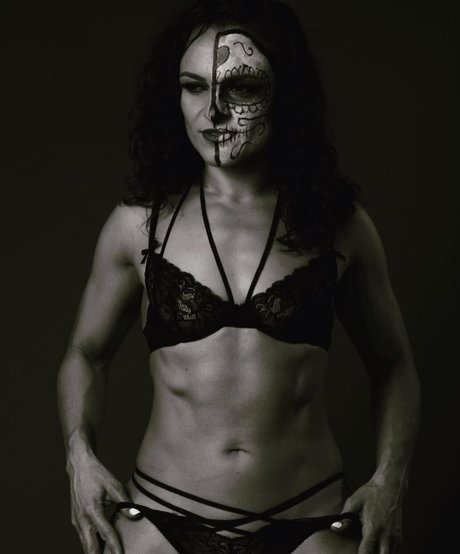 Thunder Rosa only fans sex