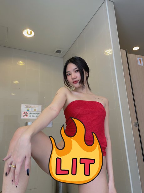 Thanh Nhen onlyfans sextape