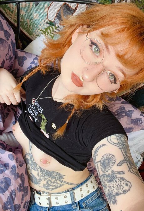 Starryfawnn onlyfans content type